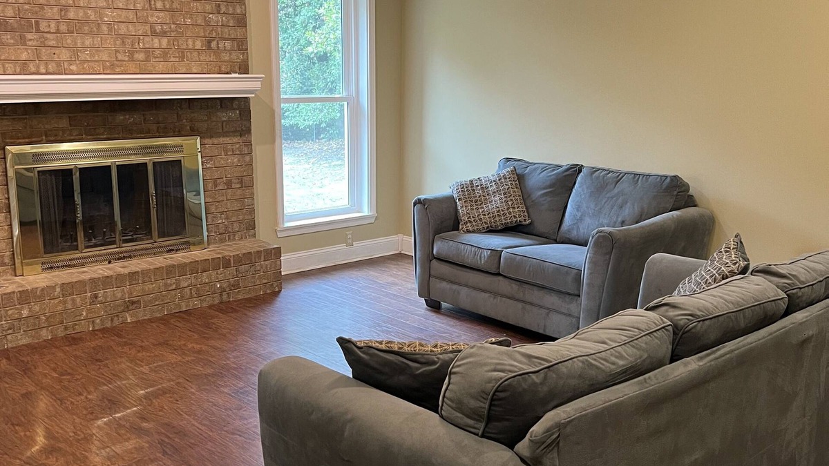 Tyler House | Long term or short-term rental near UT Tyler & TJC.