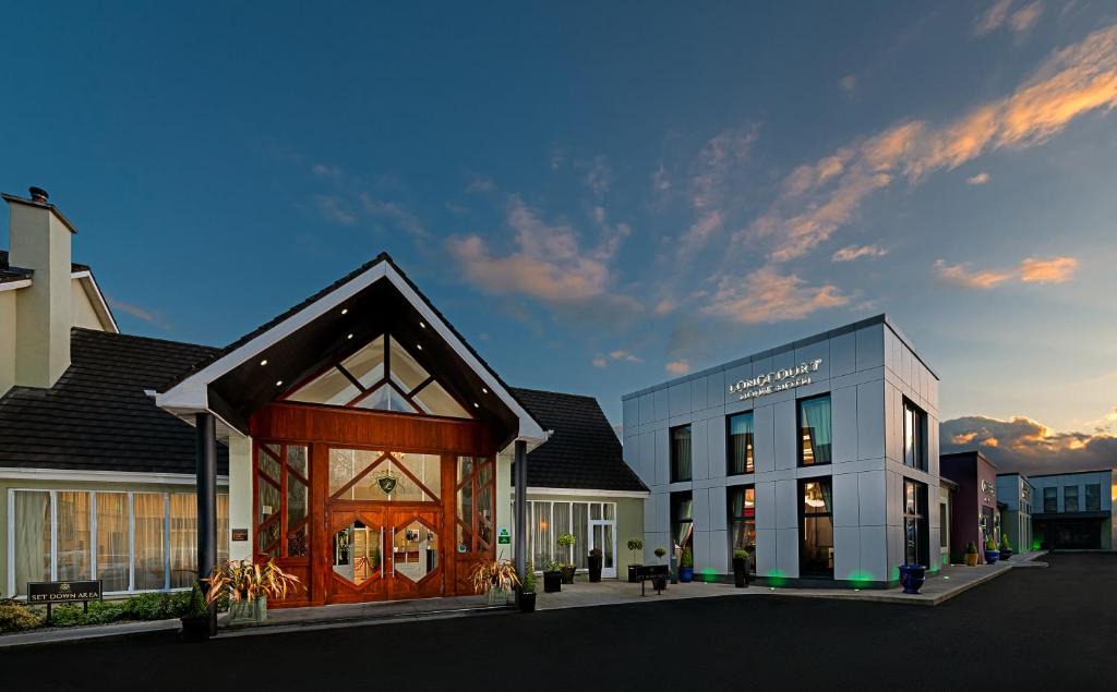 Newcastle West Hotel | Longcourt House Hotel