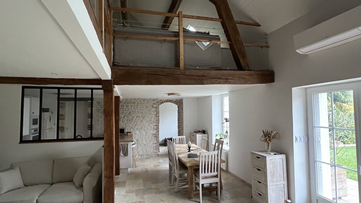 Saint-Ay House | Longère-Bed & Breakfast-Sur la Route des Châteaux-Private access to the banks of the Loire River