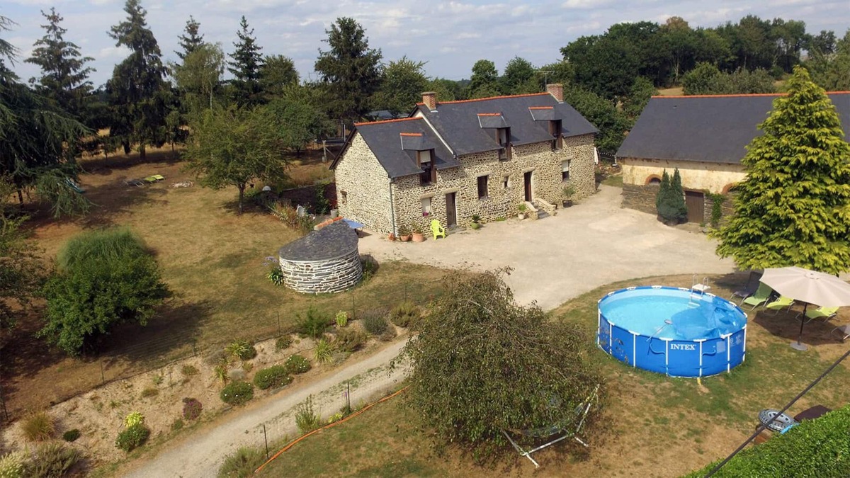 Nouvoitou House | Longere in the countryside near Rennes with swimming pool
