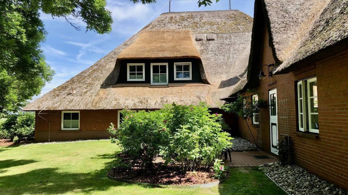 Westerhever Apartment | Longing place - Haubarg old beach bailiwick