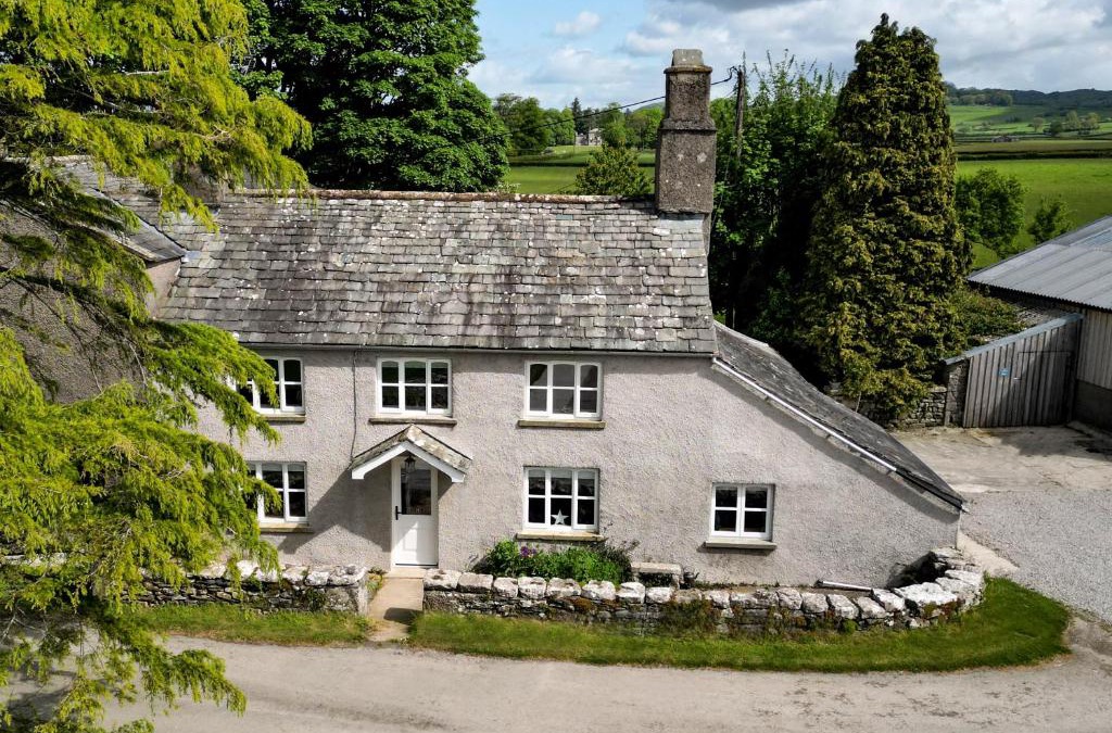 Grange-over-Sands House | Longlands Farm Cottage