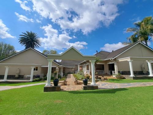 Lydenburg House | Longtom Farm Guesthouse