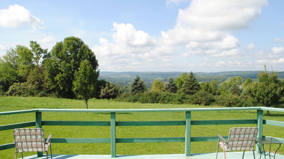 Mount Vision House | Longview Cottage with views to compliment its name and close to cooperstown