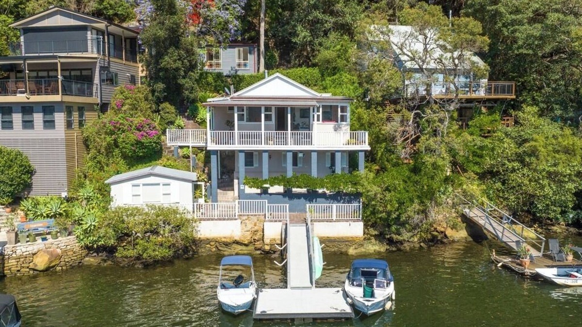 Berowra Waters House | Longview Waterfront House at Berowra Waters