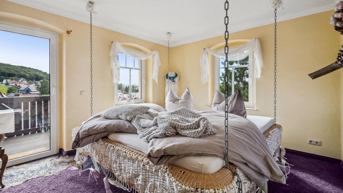 Ebersbach House | Look forward to an unforgettable holiday in this attractive and special holiday home.