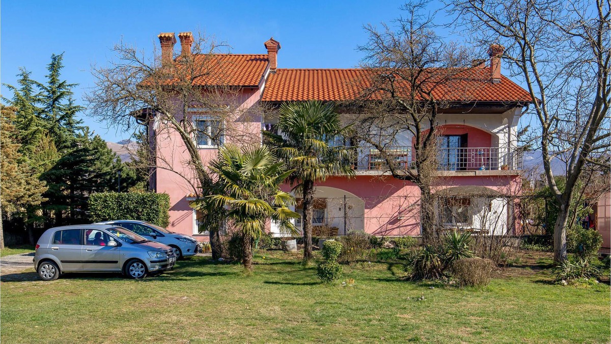 Drazice Apartment | Look forward to your vacation in this comfortable apartment in a quiet location.