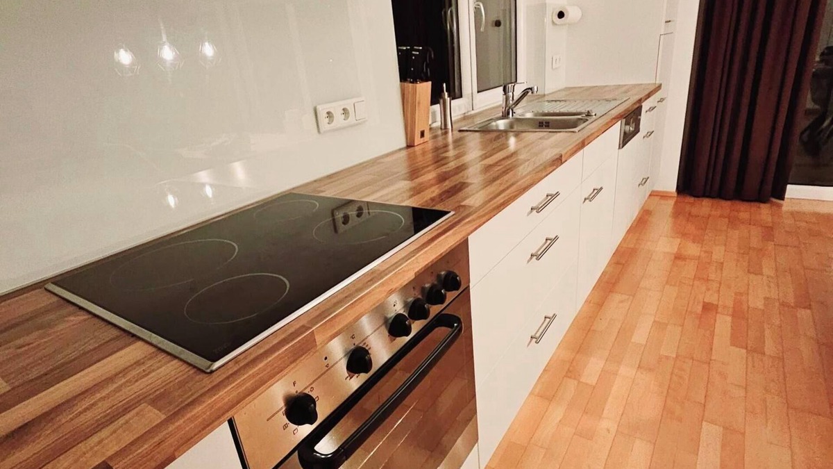 Hoechst Condo | Looking for a cozy apartment?