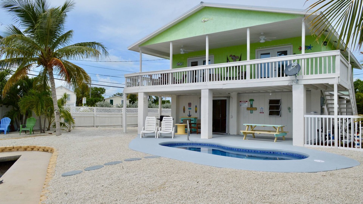Cutthroat Harbor Estates House | Looking for a place to stay?