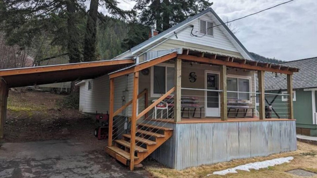 Mullan House | Lookout Ski Shack