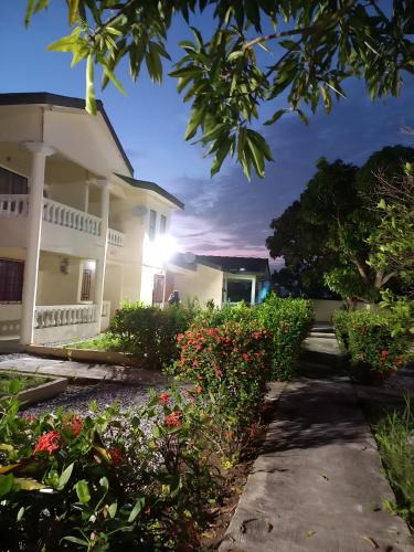 Winneba Apartment | Lord's Hands Guesthouse Hotel