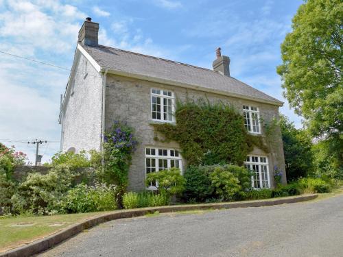 Wolf's Castle House | Lordship Farmhouse