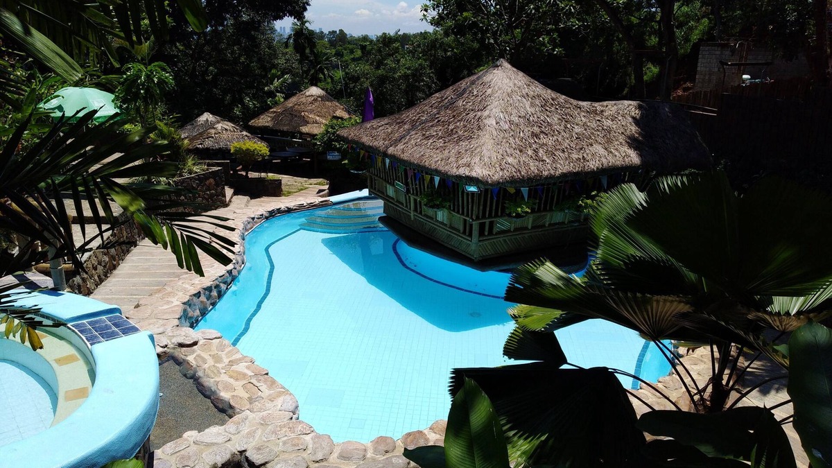 Angono Hotel | Loreland Farm Resort