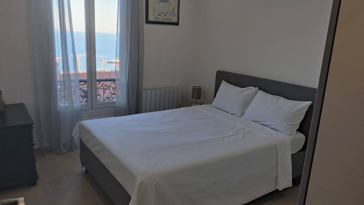 Beausoleil Apartment | "Lores Apartment" Stunning three-room apartment with superb sea view 2 steps from Monaco
