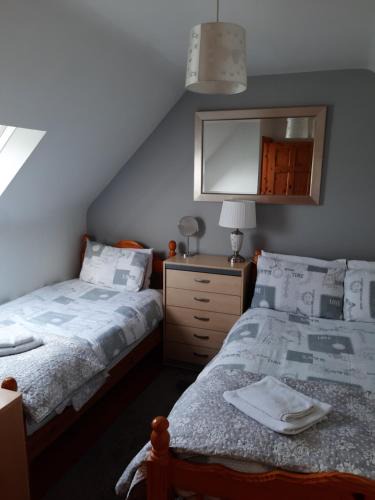 Miltown Malbay Apartment | Lorna's Apartment Self Catering Holiday Home