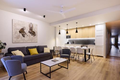Pamplona City Centre Apartment | Los Balcones del Encierro - Estafeta 65