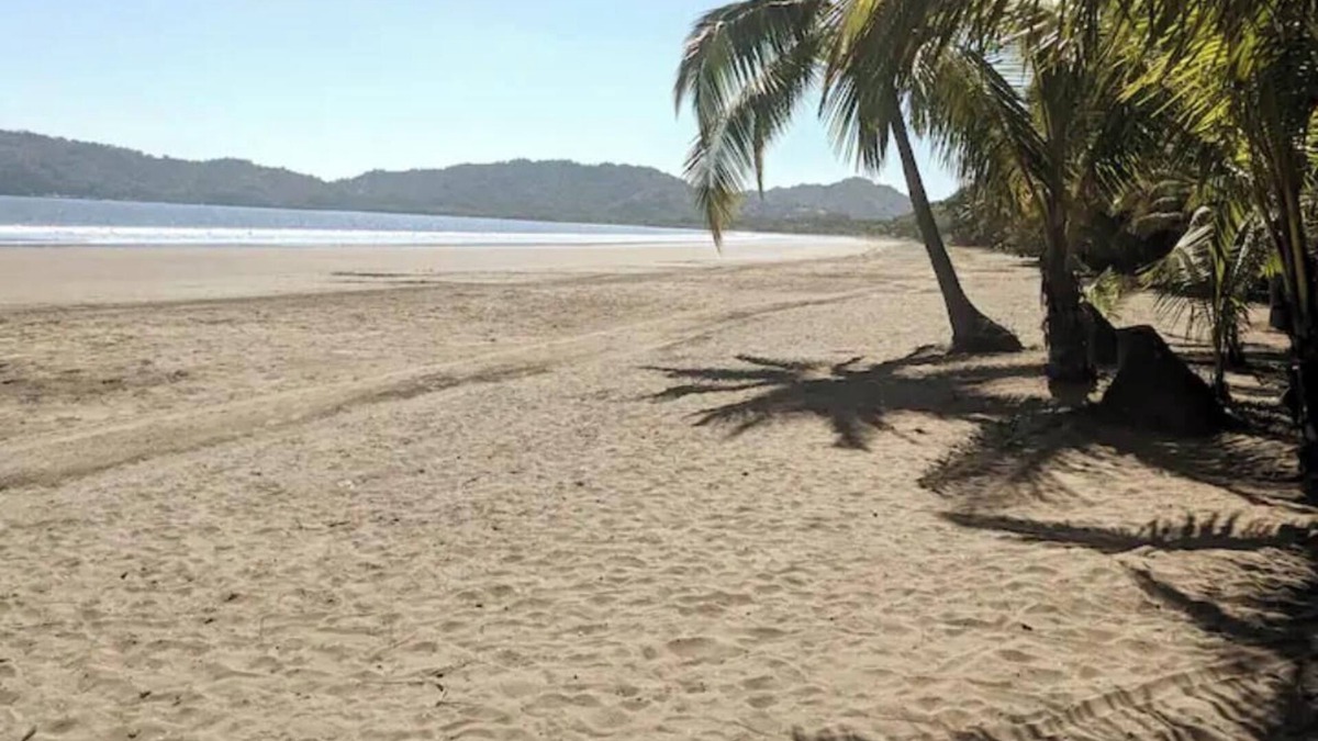 Tambor Condo | Los Delfines Condo, the perfect Pura Vida couple getaway awaits!