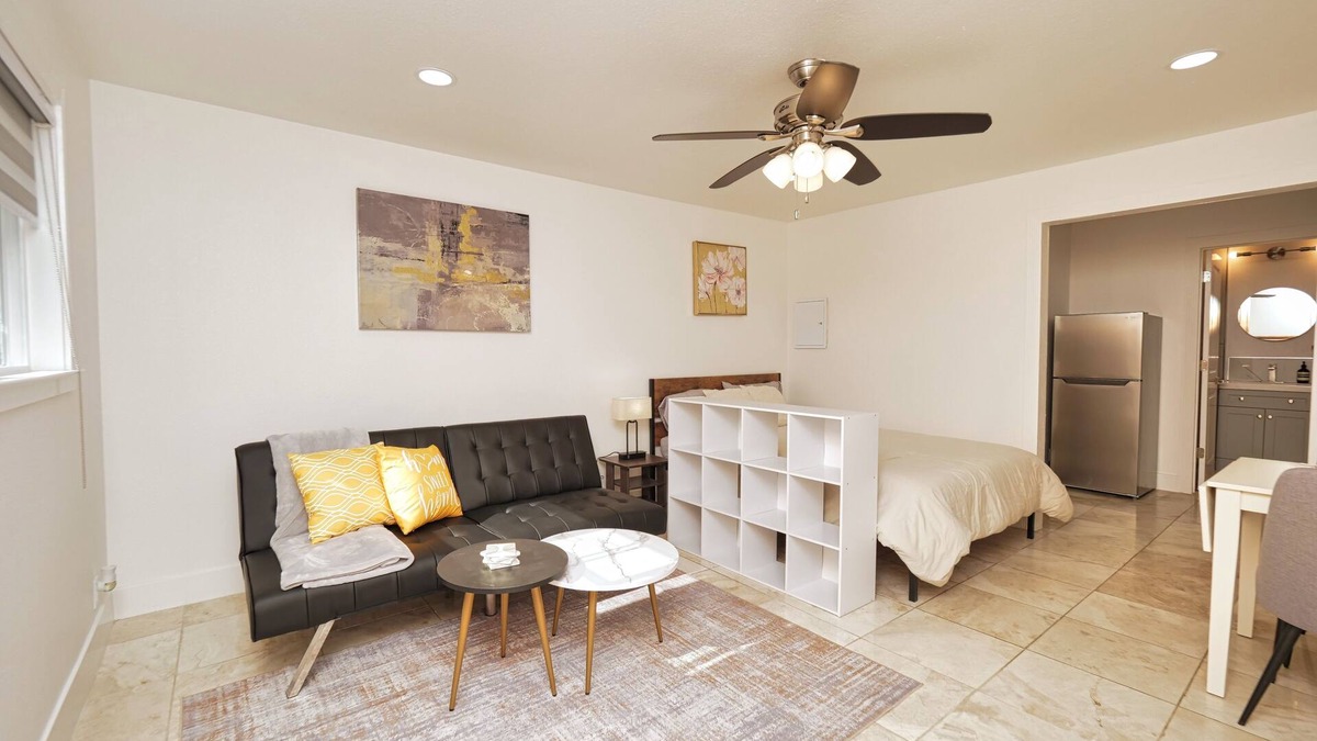 Cambrian House | Los Gatos Studio | PetFriendly | King Bed | W/D