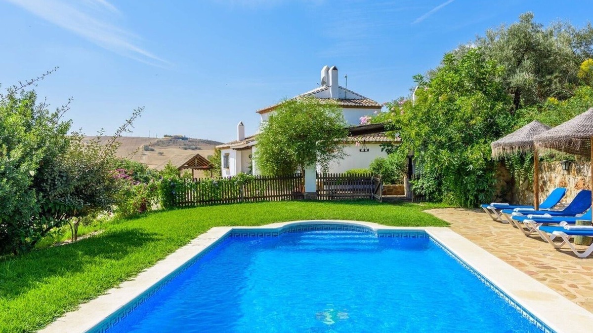 Antequera Villa | Los Huertos Antequera - La Higuera by Ruralidays