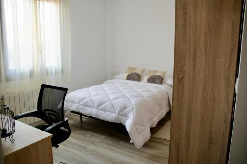 Carcaboso Apartment | Los Miliarios