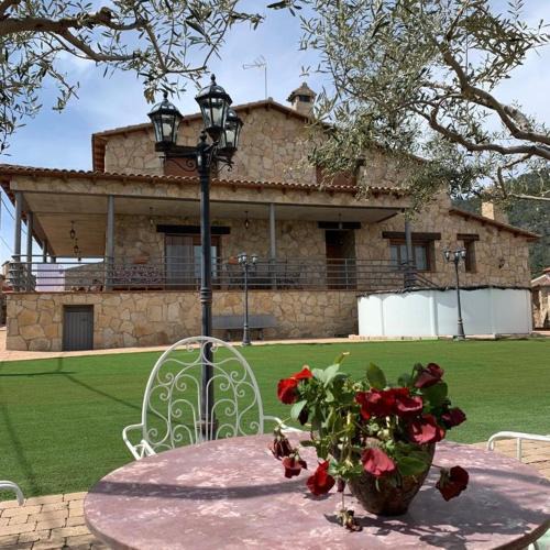 El Barraco House | Los Olivos de José