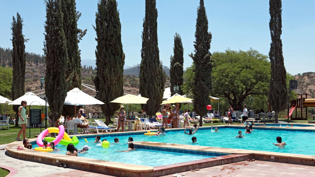 Tarija Hotel | Los Parrales Resort Hotel