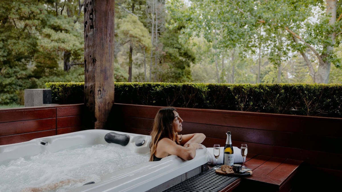 Bramley House | Losari Retreat