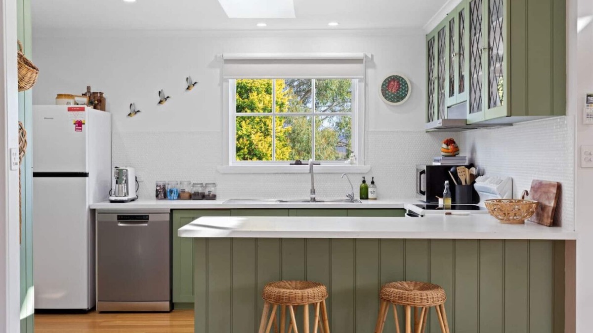 West Launceston House | Lotti's Cottage - Family Friendly, West Launceston