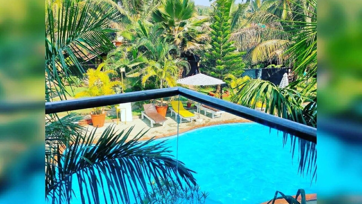 Arambol Hotel | Lotus Sutra