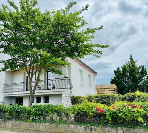 Saint Alban Auriolles Apartment | Lou Maluma
