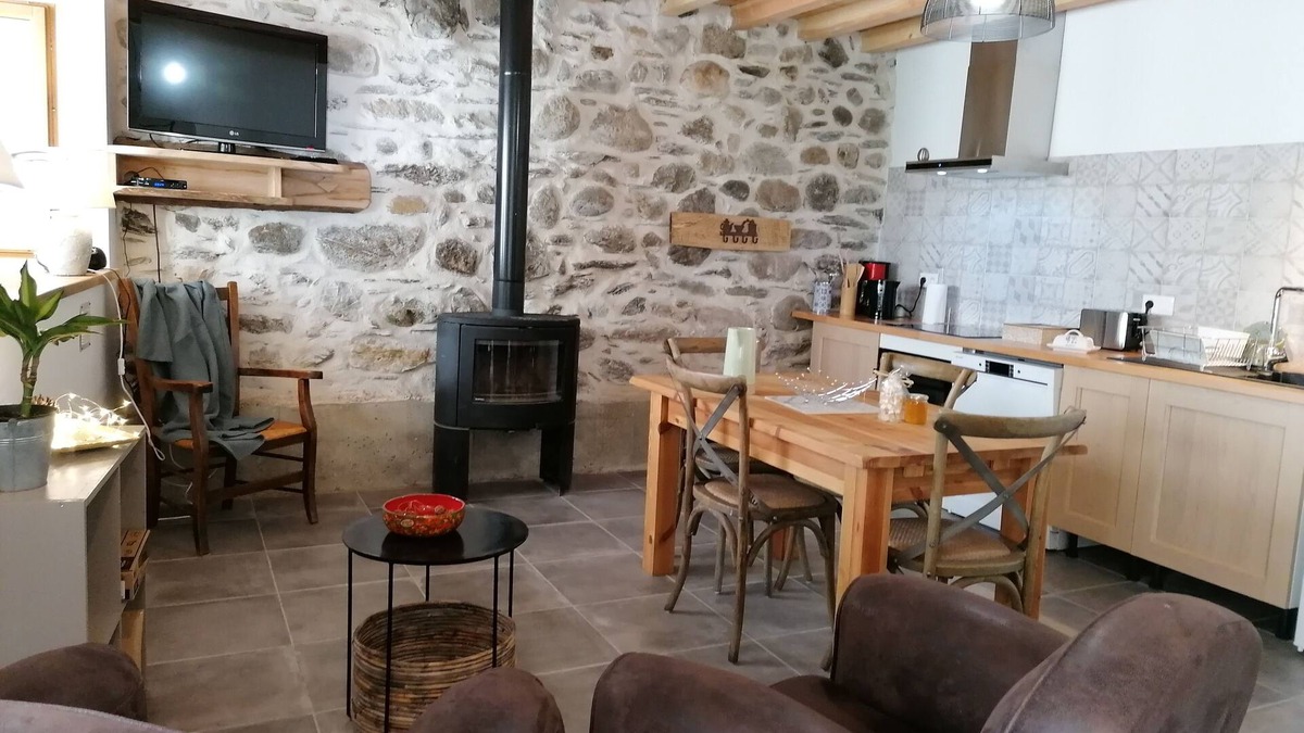 Siguer House | Lou's Barn