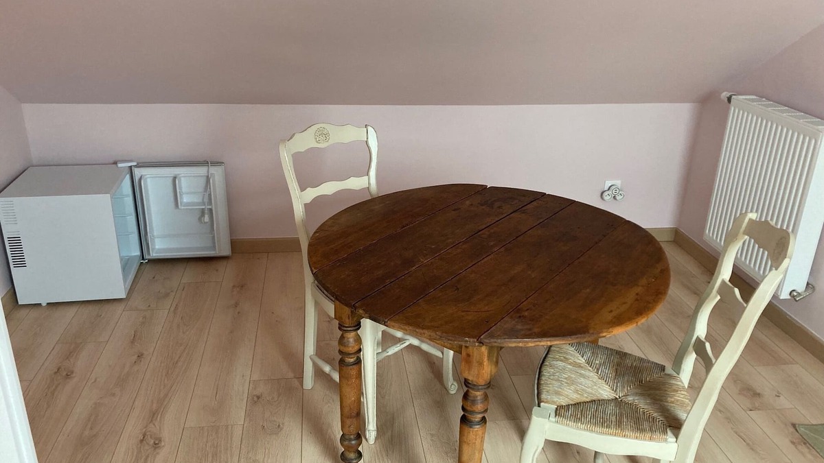 Fontenay-le-Fleury Bed & Breakfast | Loue Chambre-e-s à Versailles/Fontenay-le-fleury