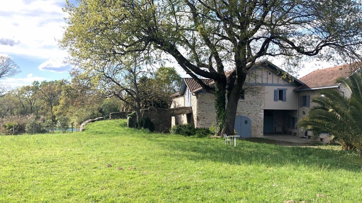 Came House | Loue Ferme Basque Entièrement Rénovée - 5 Chambres, 12 Couchages, Came