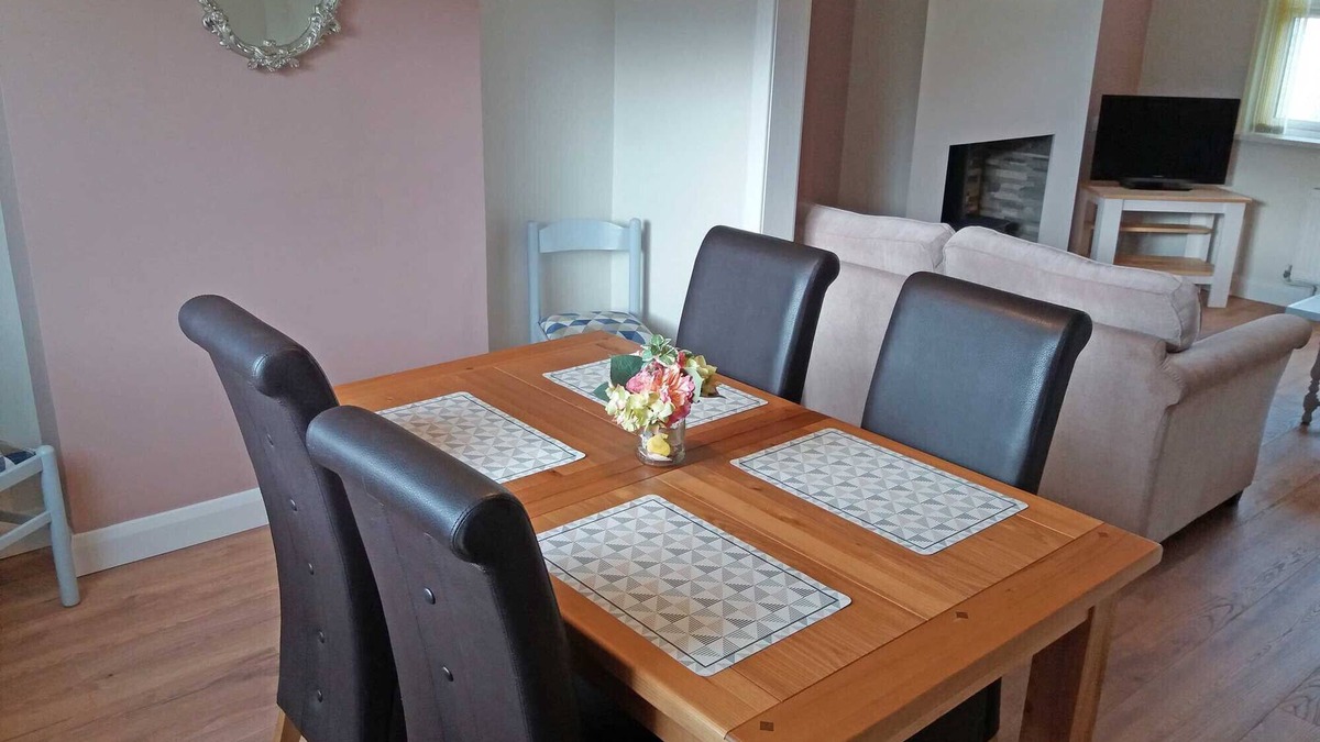 Crossmolina House | Lough Conn Holiday Home