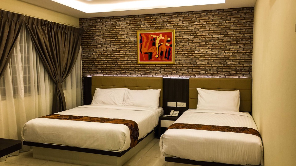 Larut Hotel | Louis Hotel