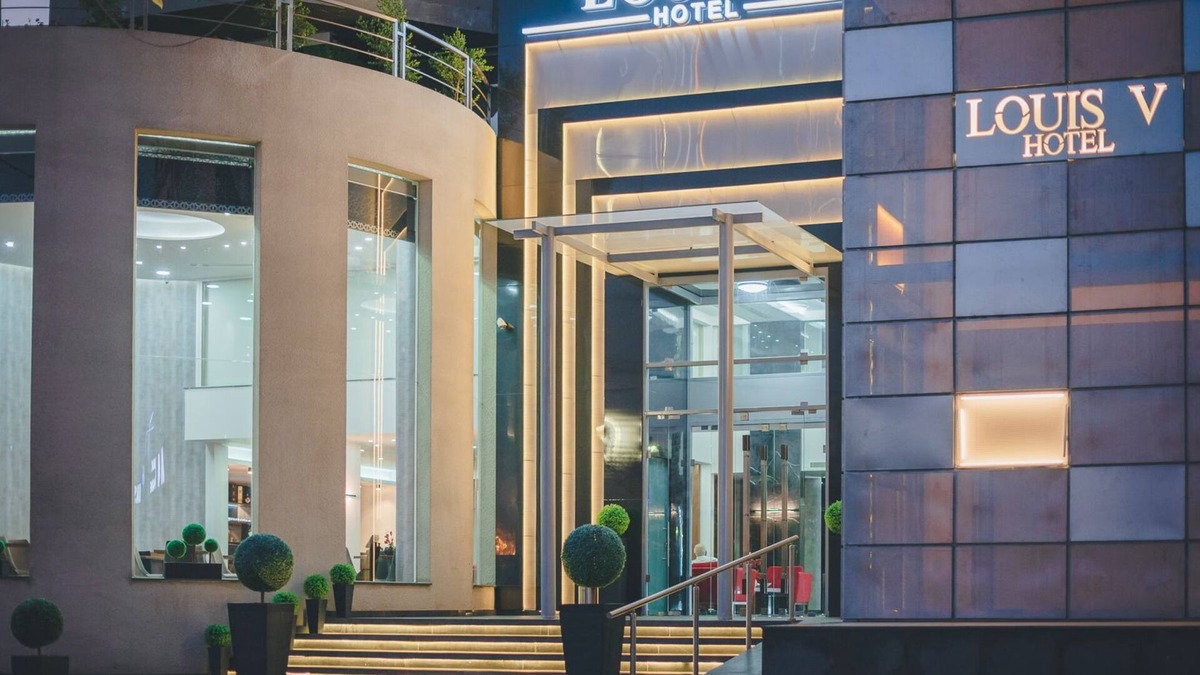 Dbayeh Hotel | Louis V Hotel Beirut
