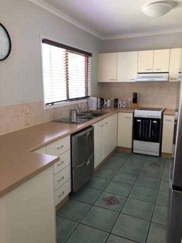 Mount Louisa Apartment | LOUISA