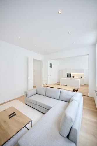 Postel Apartment | Louise City Center