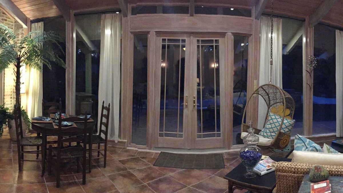 Youngsville Bed & Breakfast | Louisiana Cajun Mansion