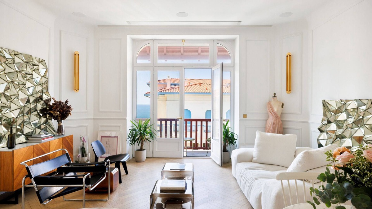 Biarritz Apartment | LOUISON - Charming Apartment in the Heart of Biarritz – 1 Minute from Miramar Beach