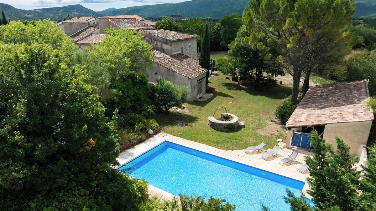 Pompignan Bed & Breakfast | Loup - Chambre Double Avec Salle de Bains Privative