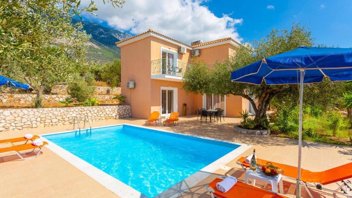 Vlachata Villa | Lourdas Villas Collection