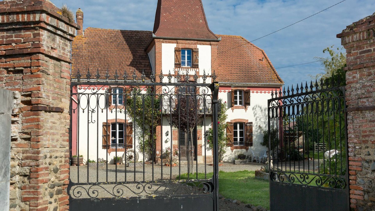 Larreule Other | Lourdes/Tarbes/Larreule detached farmhouse