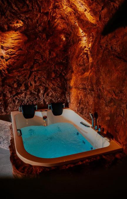 Hagen Apartment | Love Cottage mit Whirlpool