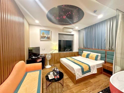 Hoc Mon Hotel | Love Hotel Hóc Môn