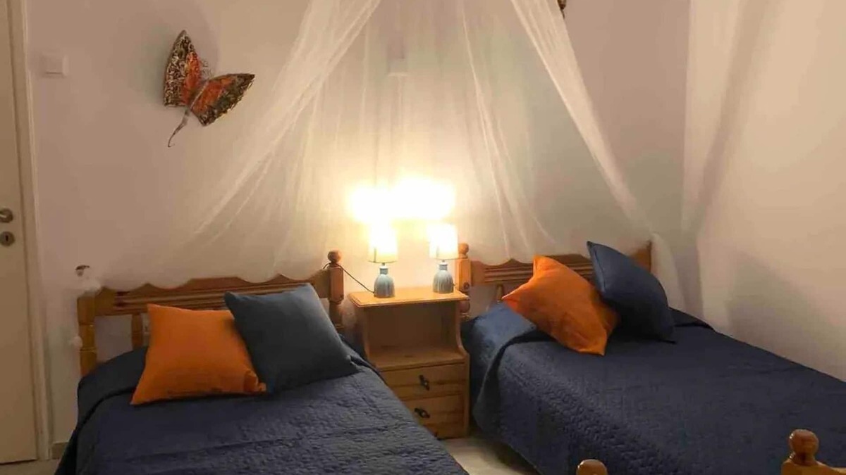 Posidonia Apartment | Love Limni No:2 in Peaceful Poseidonia