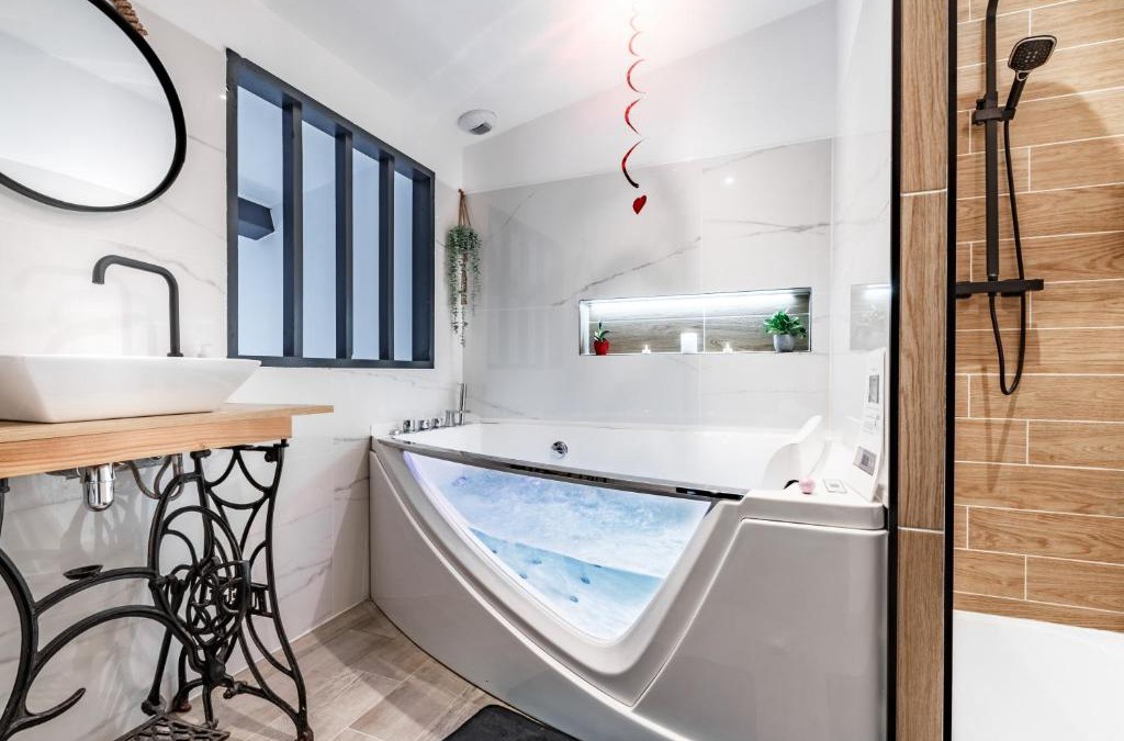 Ambronay Apartment | Love Loft Spa