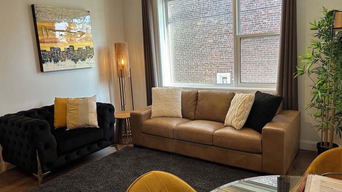 Levis Apartment | Love nest 1 river from the castle! Free parking! Refurbished, Air conditioner