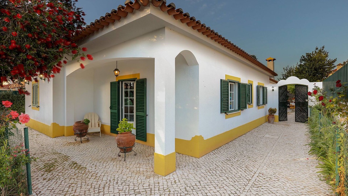 Sao Simao House | Love Peace & Azeitão - (Dog Friendly)