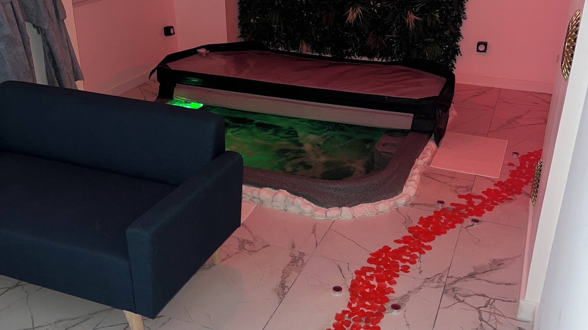 Ales Apartment | Love Room (As DreamsLove)